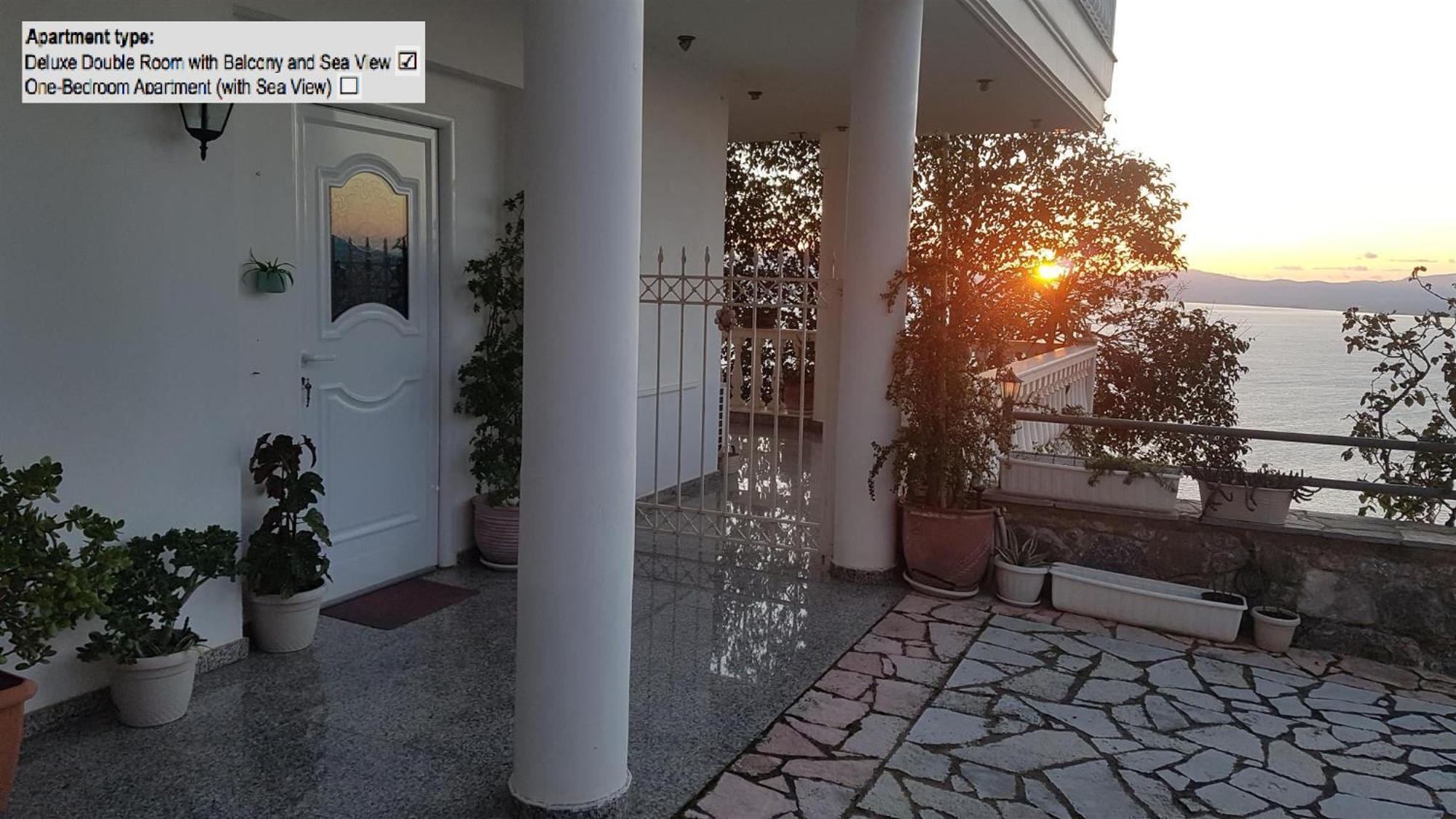 Verga Panorama Apartments Kalamata Bagian luar foto